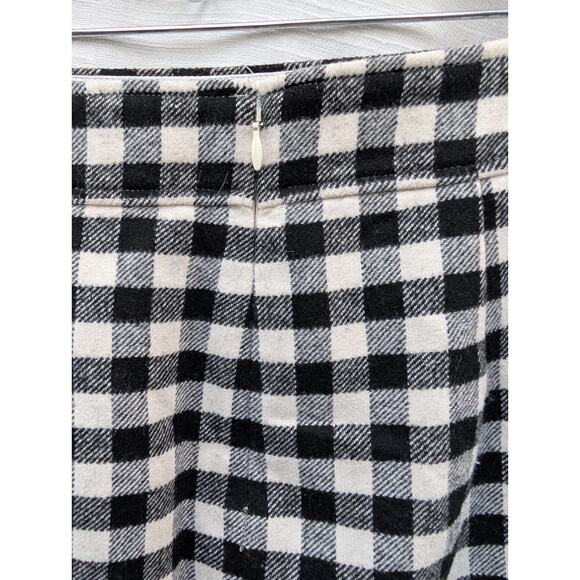 J Crew Women's Wool Blend Buffalo Plaid Mini Skirt Sz 0 Black White Academia - Picture 3 of 6